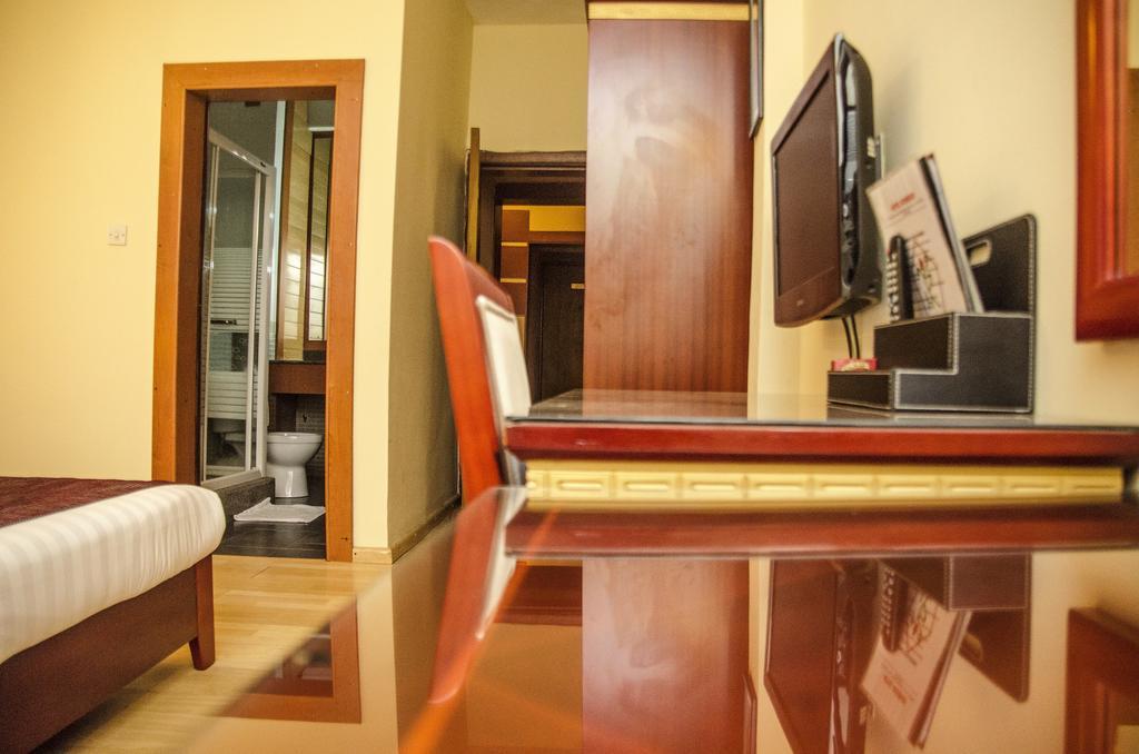 Hotel Rosebud Abuja Dış mekan fotoğraf