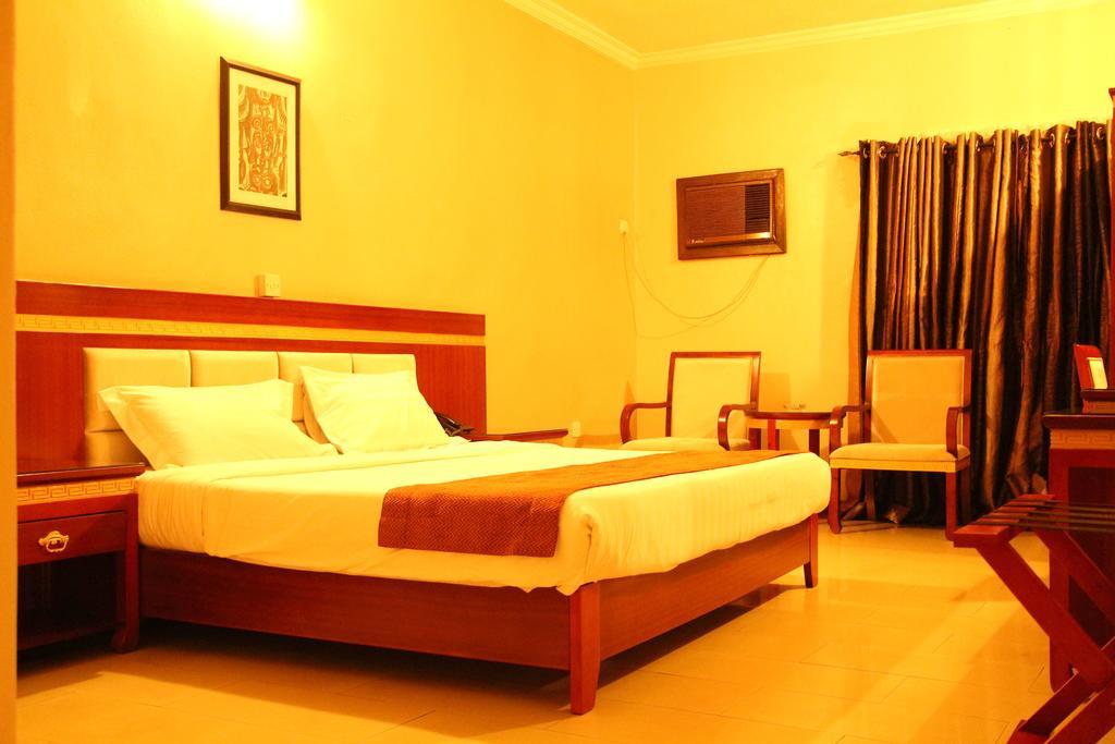Hotel Rosebud Abuja Dış mekan fotoğraf