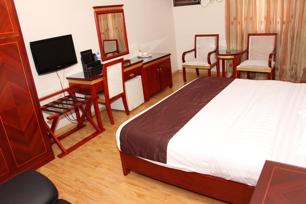 Hotel Rosebud Abuja Dış mekan fotoğraf